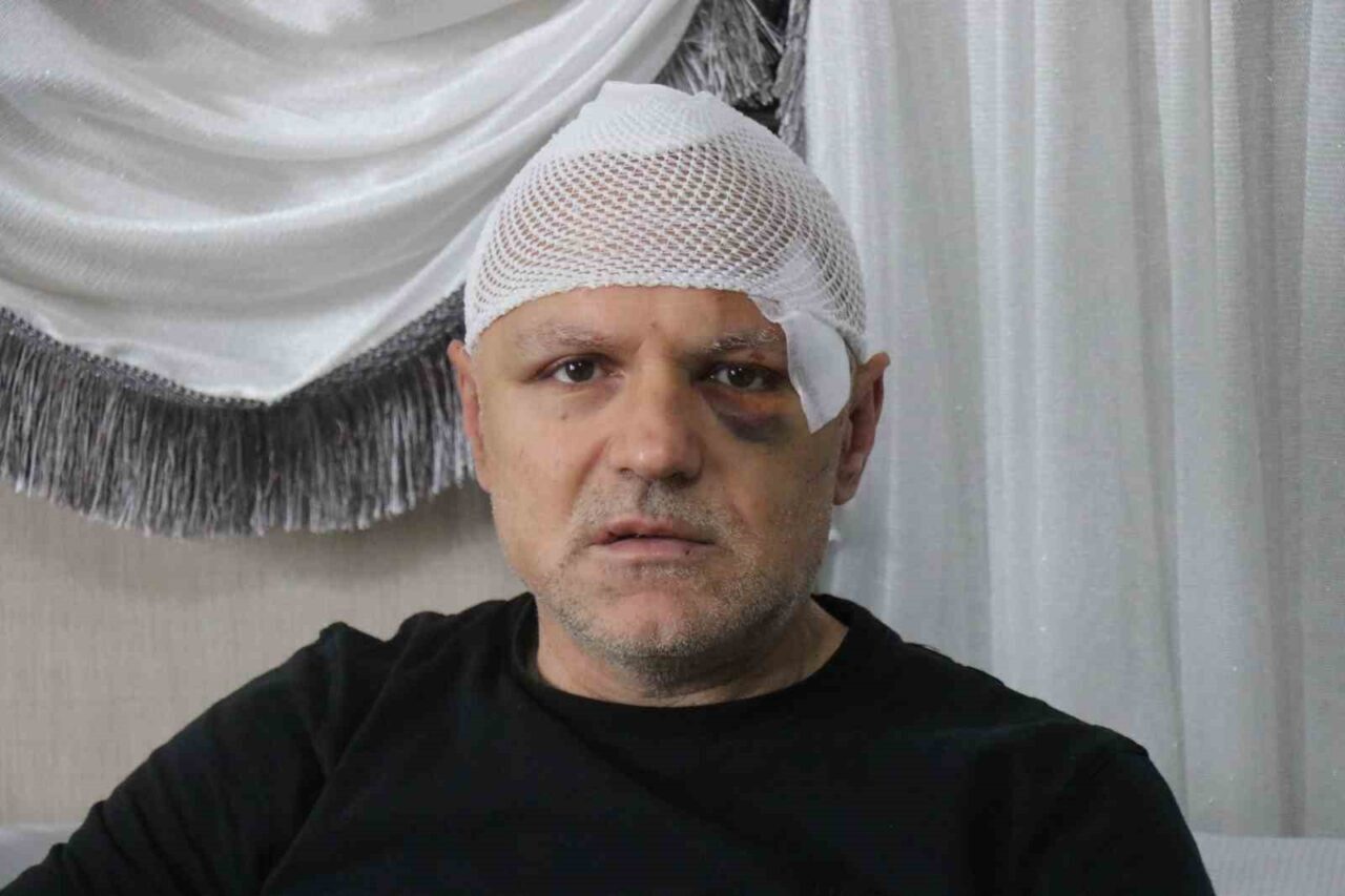 Sakarya'nın Adapazarı ilçesinde bir tekel bayiinde, Sacit Kesel ve emekli